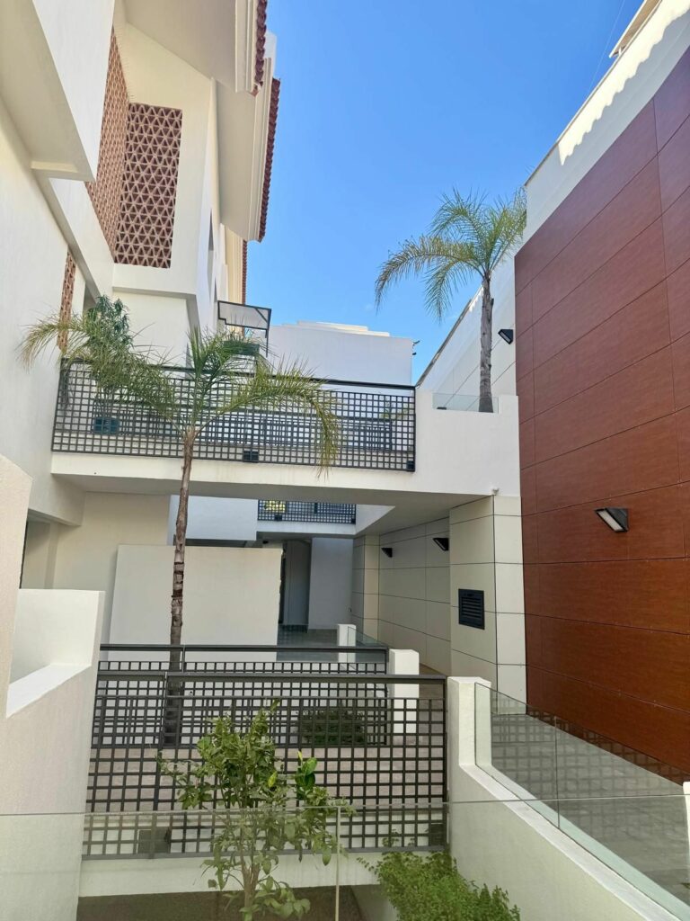 557c2234183a16f13d66288ea2604d26 - 11