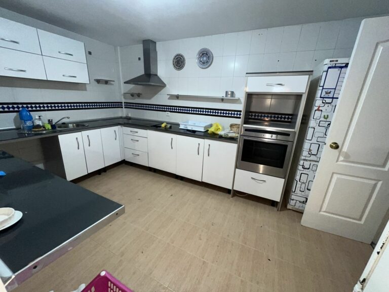 5595e61e5c2debd5d0ab5628ade87f4e - 13