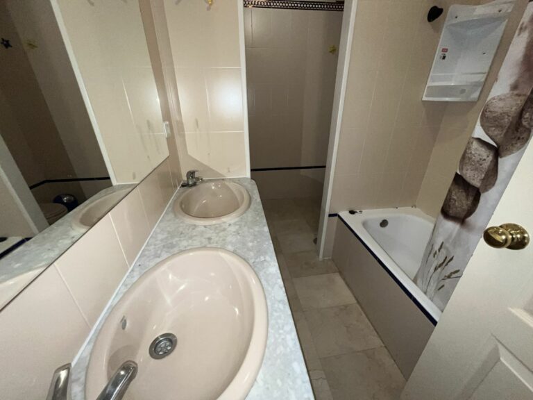 5595e61e5c2debd5d0ab5628ade87f4e - 14