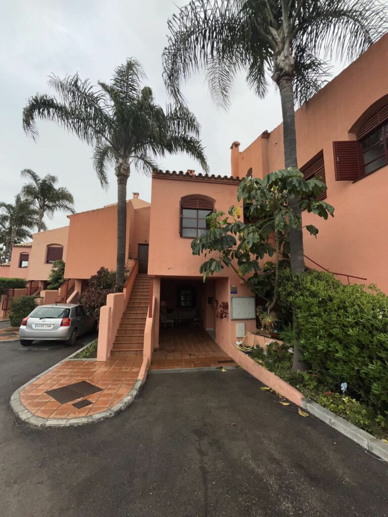 5595e61e5c2debd5d0ab5628ade87f4e - 7