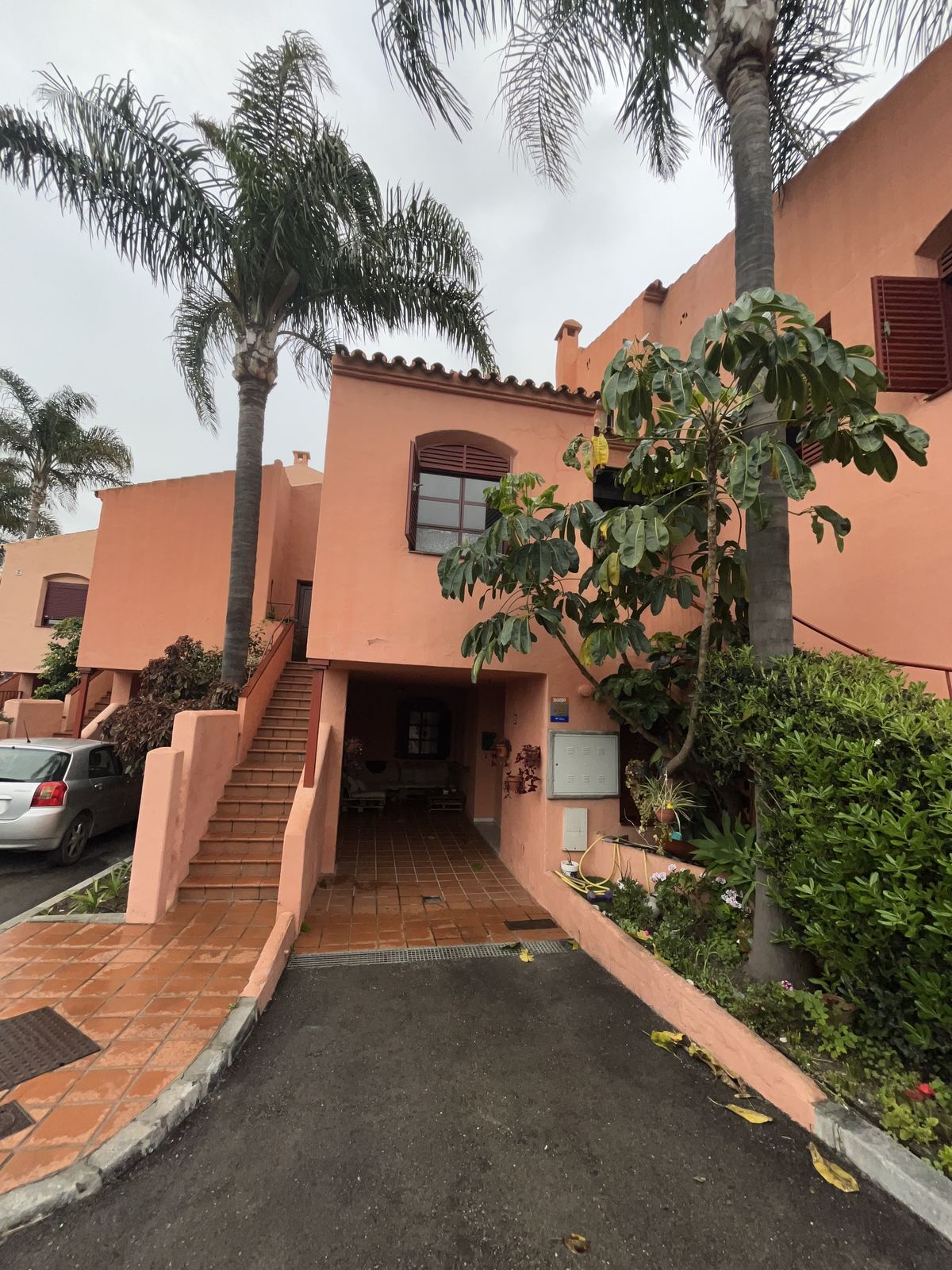 5595e61e5c2debd5d0ab5628ade87f4e - 8