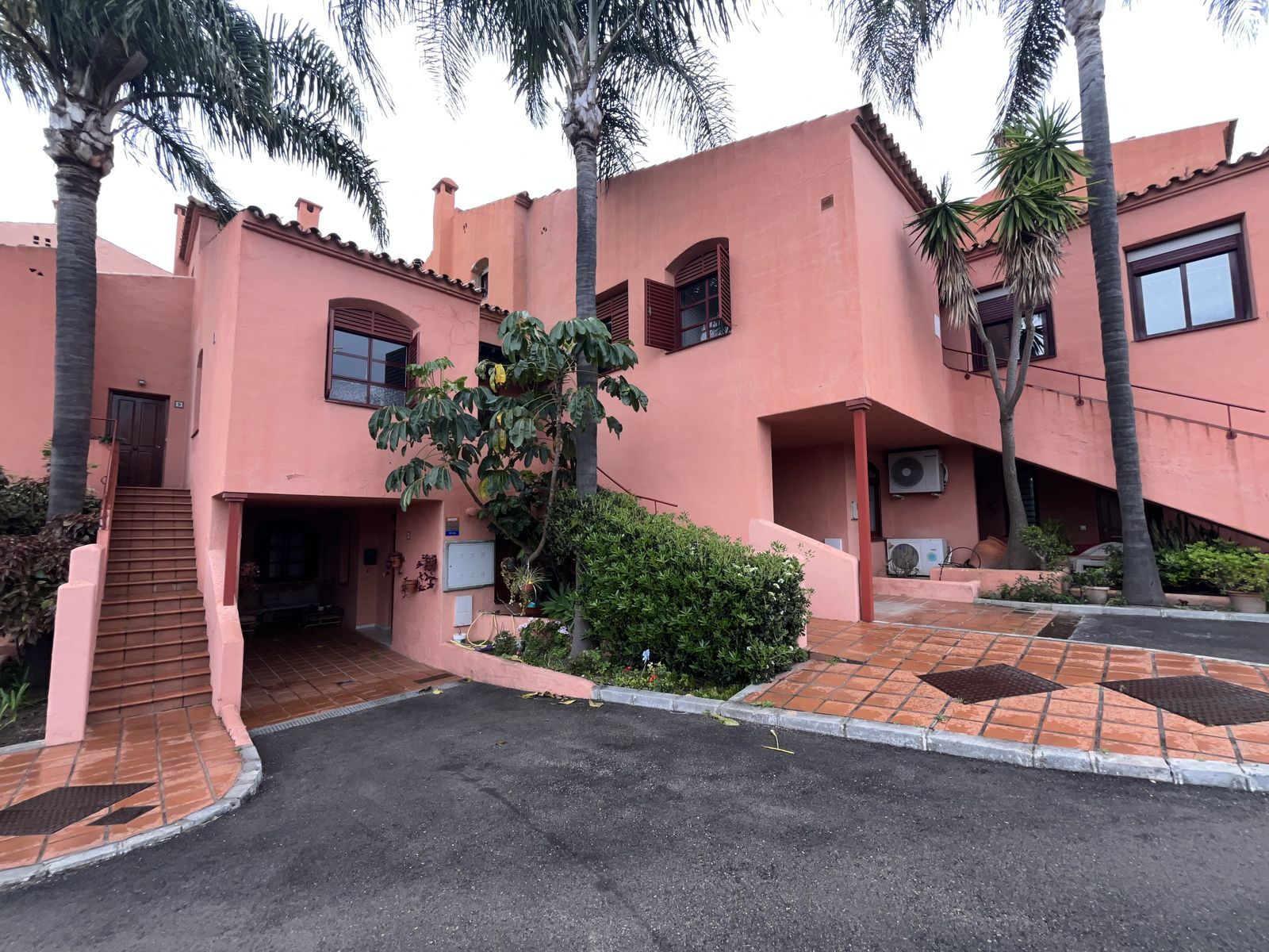 5595e61e5c2debd5d0ab5628ade87f4e - 9