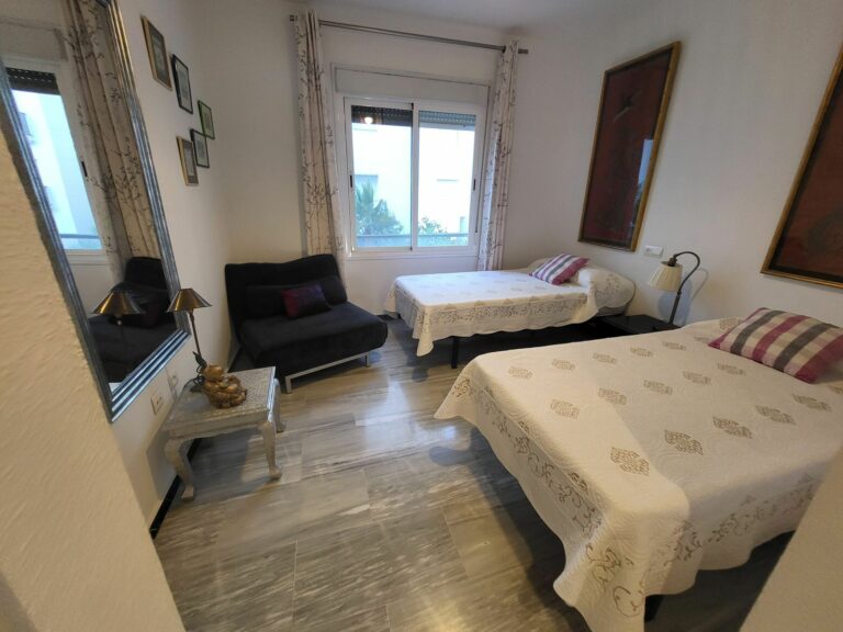 559a97e8ca0aa3352f41da8fc7202bc0 - 15