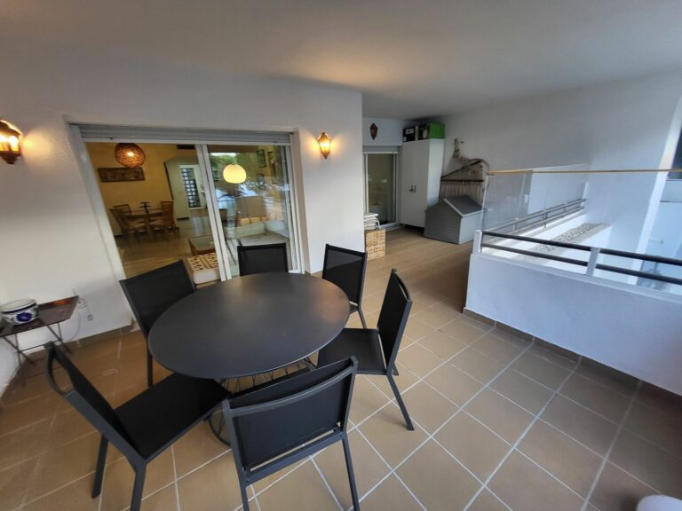 559a97e8ca0aa3352f41da8fc7202bc0 - 3