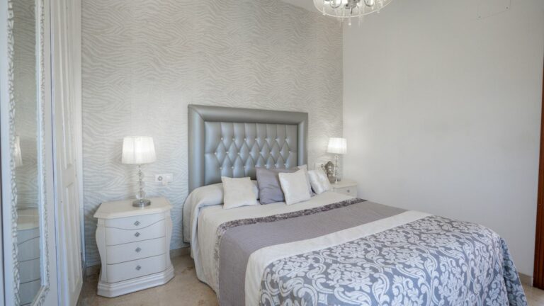 5891c6e36a2ec8b380a32988edf92075 - 10