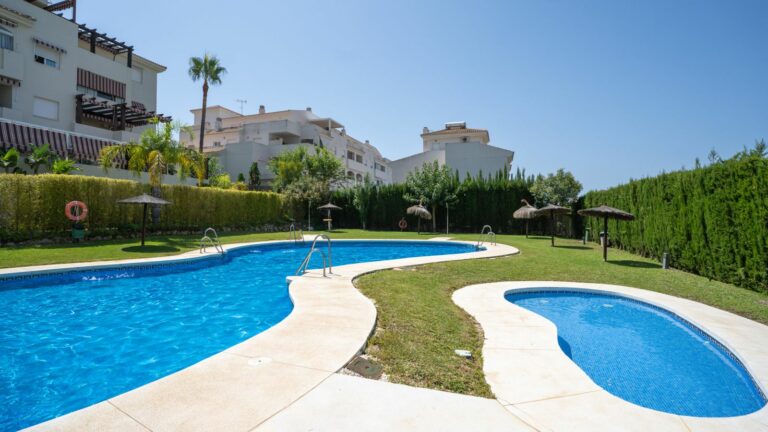 5891c6e36a2ec8b380a32988edf92075 - 8