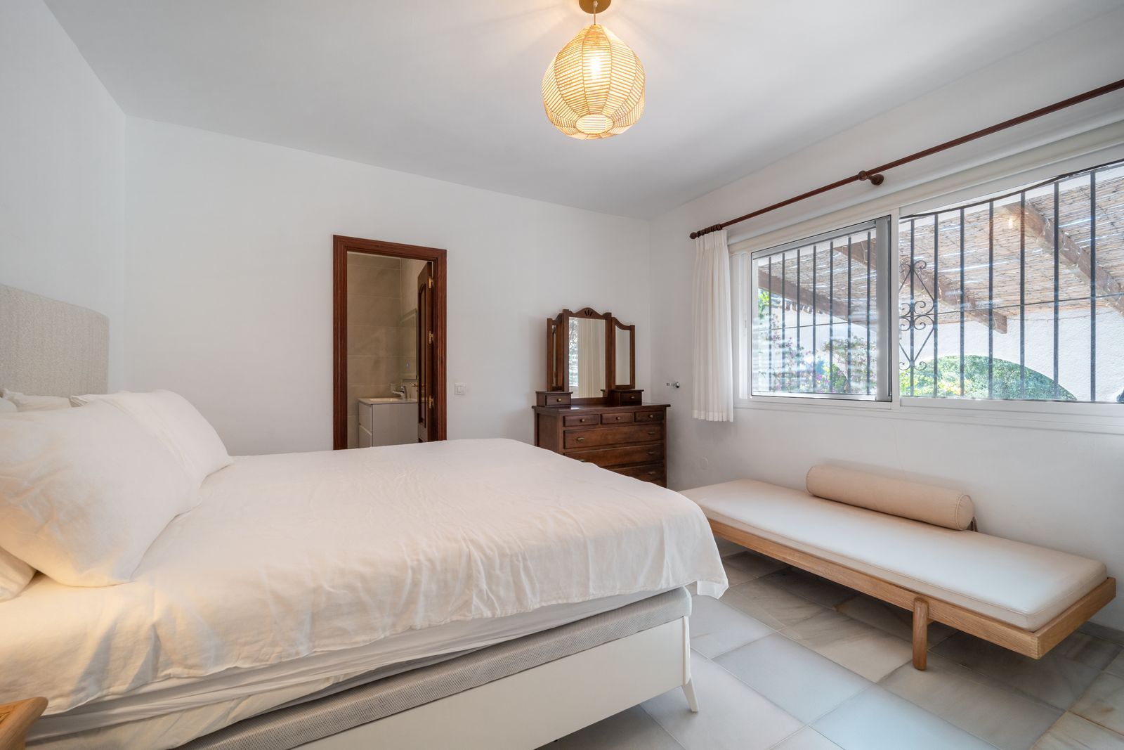 5954d65dbe0b518e5379f1dfe25539e6 - 10