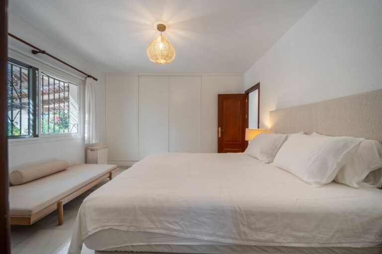 5954d65dbe0b518e5379f1dfe25539e6 - 11