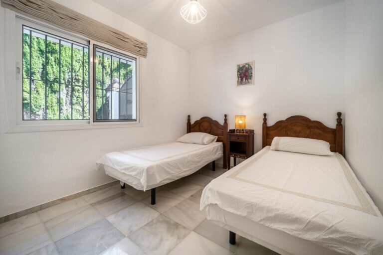 5954d65dbe0b518e5379f1dfe25539e6 - 14