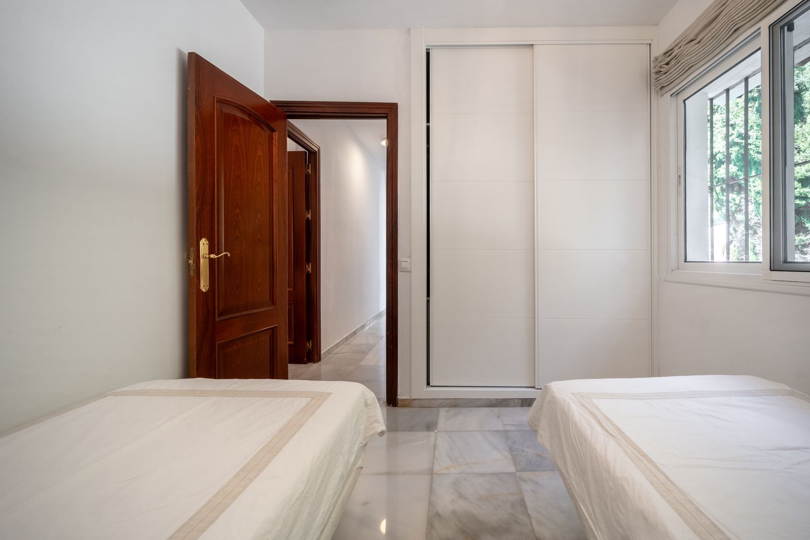 5954d65dbe0b518e5379f1dfe25539e6 - 16