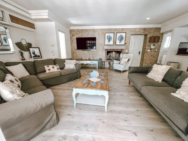 599b6c115ec9dcbe3b4f4b8ccd107d8e - 9