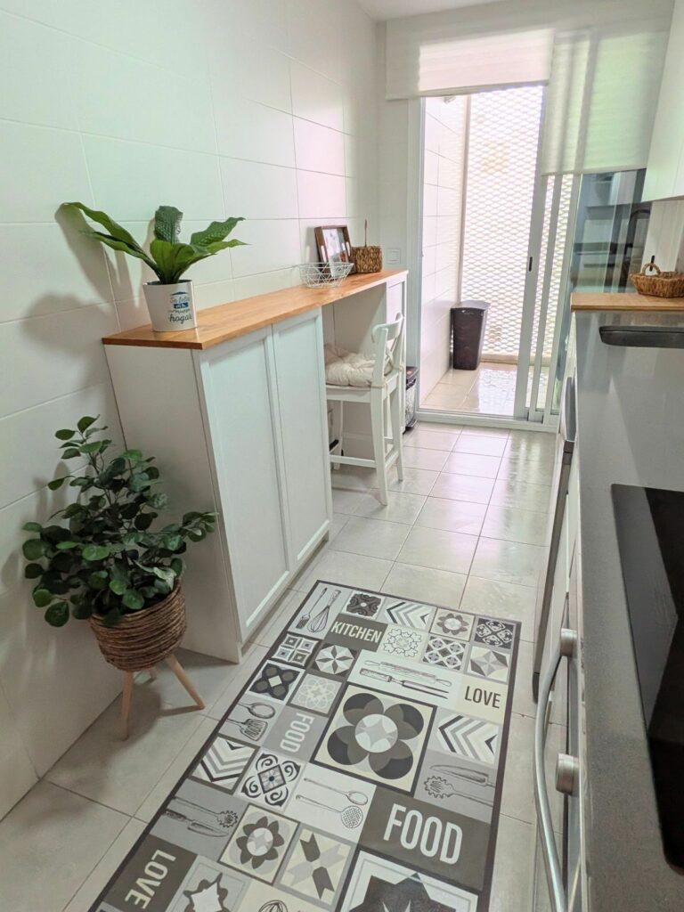 59f8ee917eccf3d2aca526f611bd1429 - 10