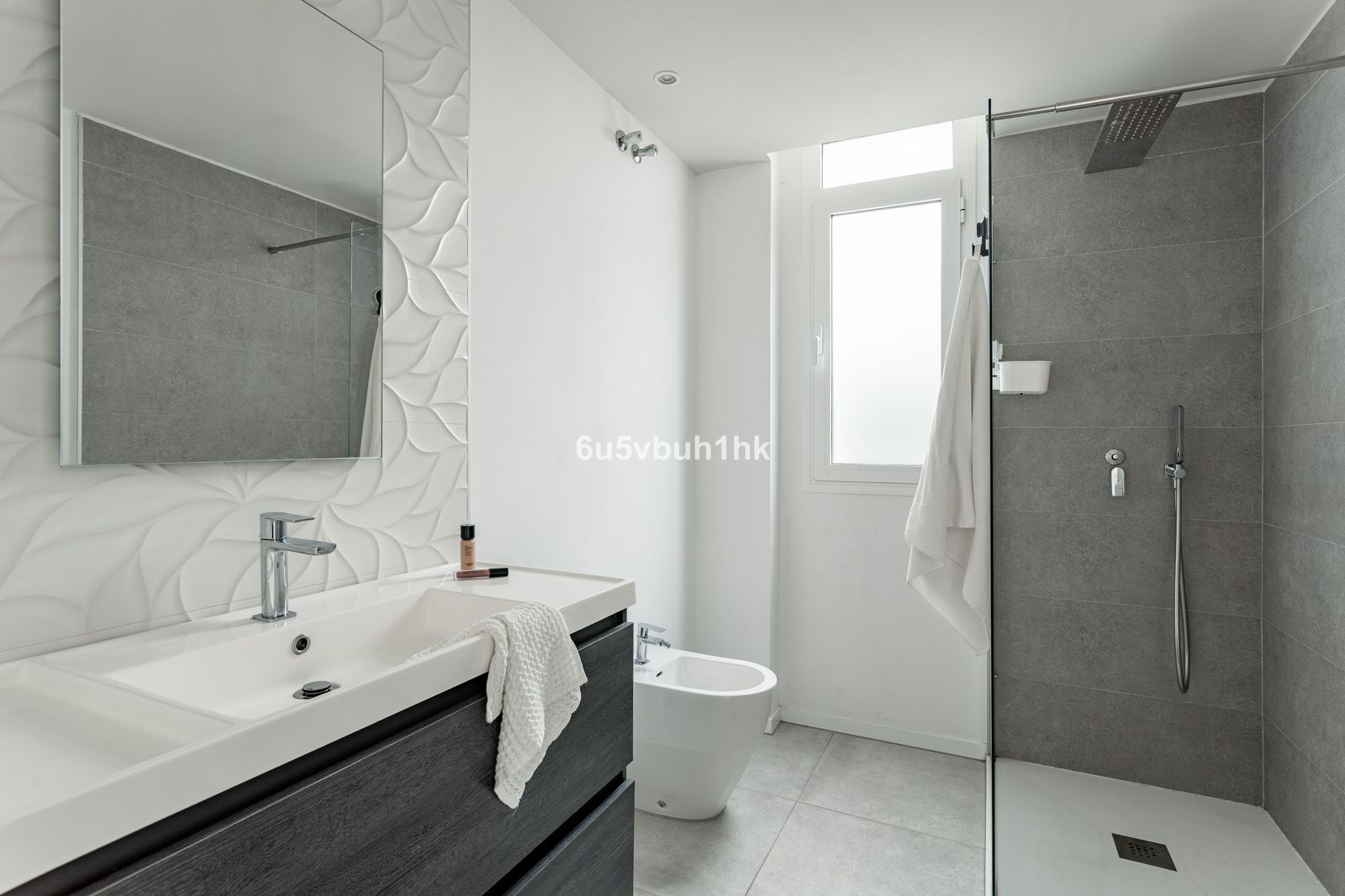 5a33bb469e6742f6cb649feea9f8b1c9 - 14