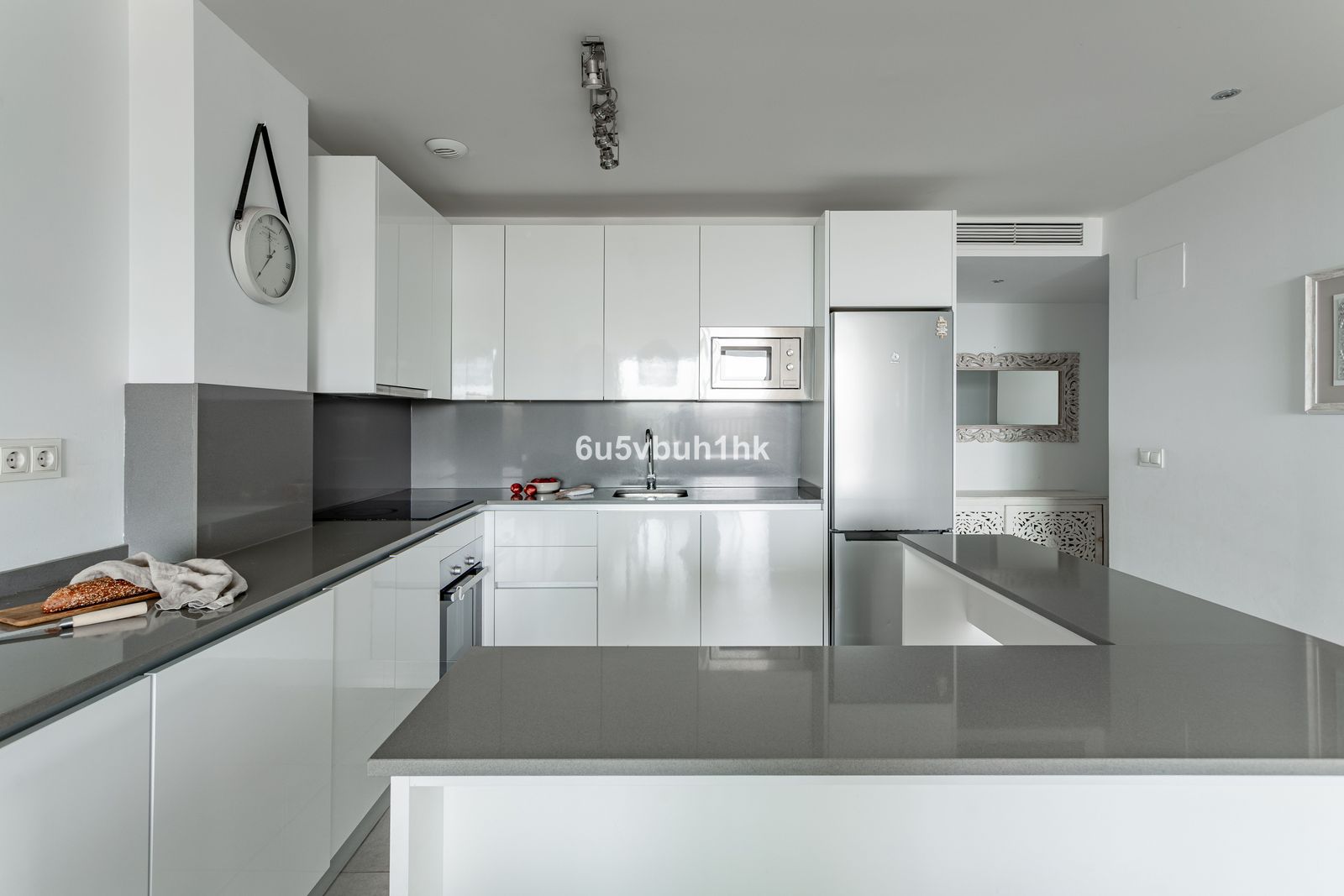 5a33bb469e6742f6cb649feea9f8b1c9 - 9