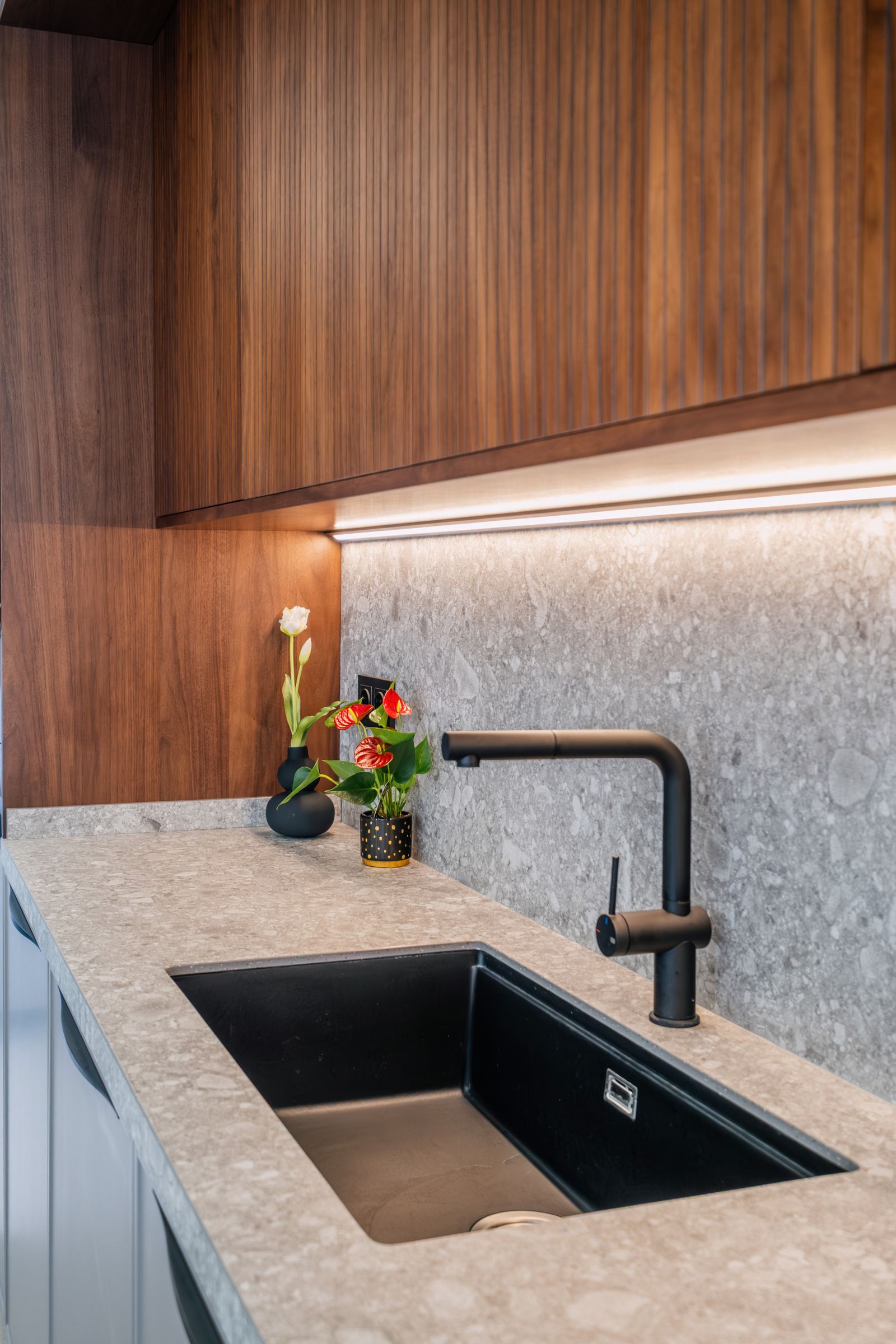 5d2952608845b707aa60541b7d23c28d - 13