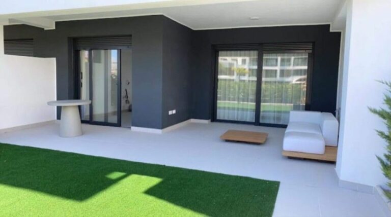 5e8c441b9dddd6a6b85fb9a19c125224 - 1