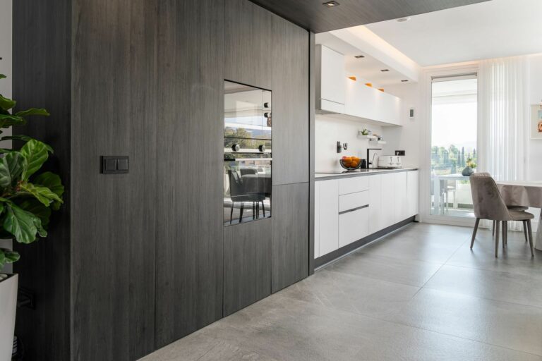 5fd5a30eab04f96e988759f64043f067 - 12