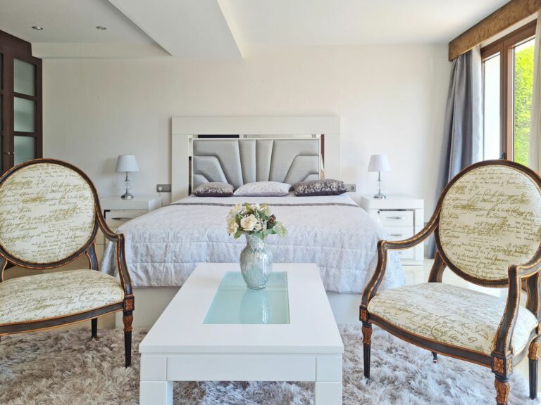 62a2f3ccfccdb44ffc38234a73e7ee9c - 10