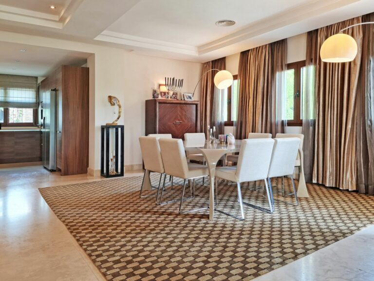 62a2f3ccfccdb44ffc38234a73e7ee9c - 16