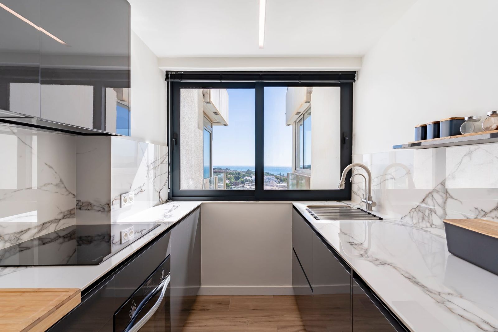 63dcf6efeb54d79fd4e1f117ee8a6f3f - 11