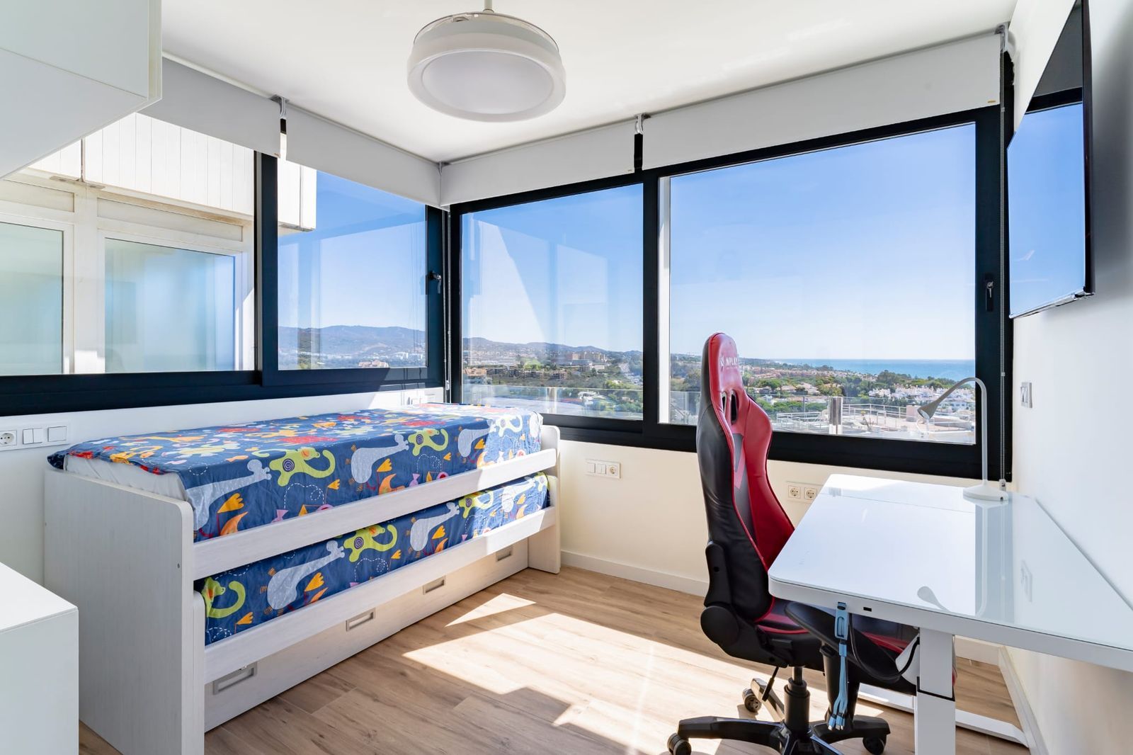 63dcf6efeb54d79fd4e1f117ee8a6f3f - 16