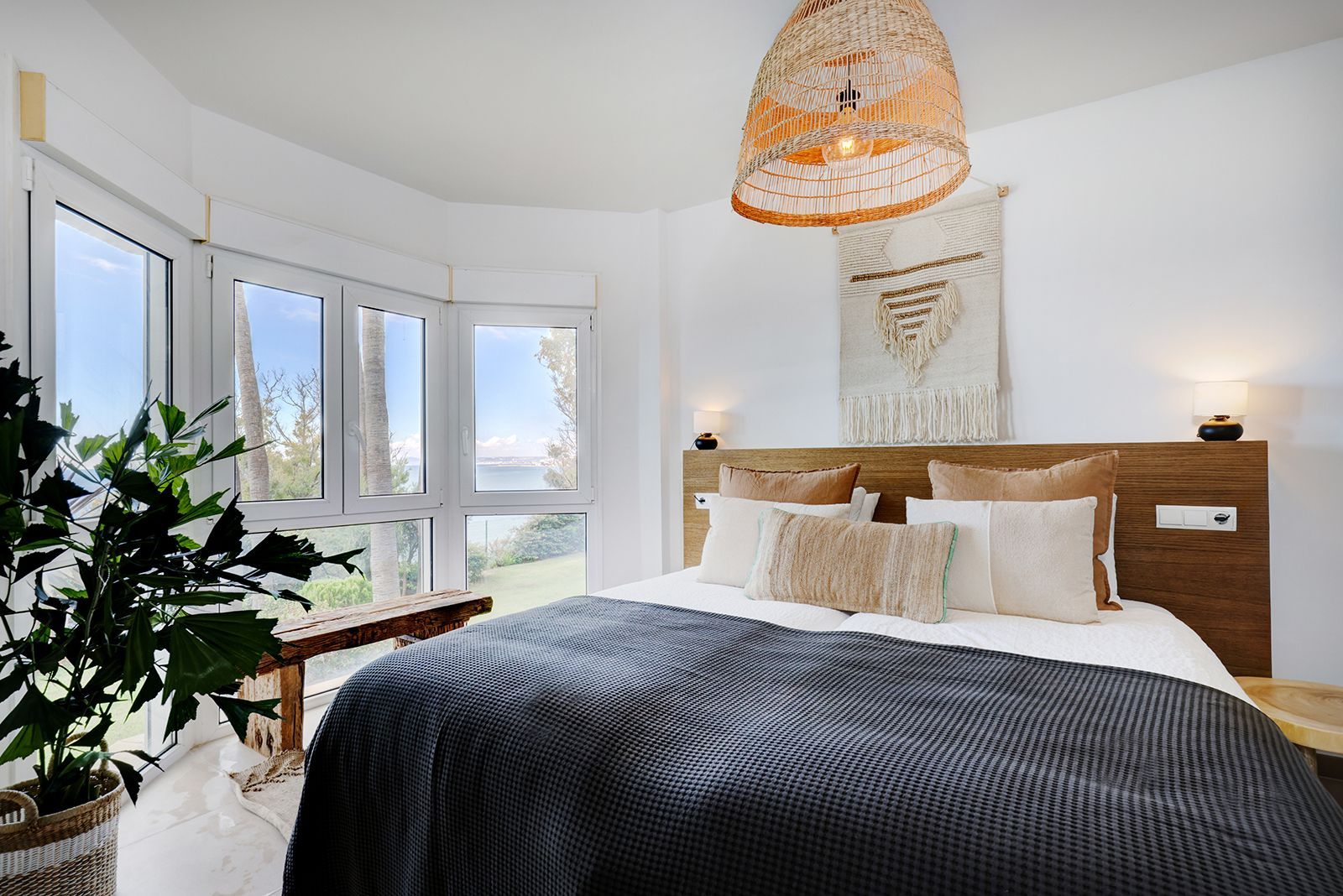 64479a8e61ef6177fcfcf4bced482a0a - 15