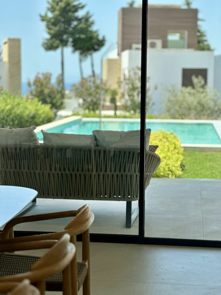 645912078fdee914408722ebd7c14054 - 16