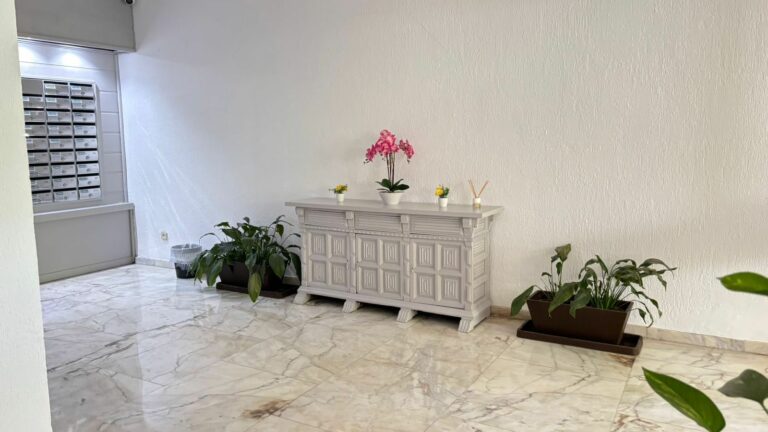 649c1b03428e2f5d89c67b05e57ead7e - 10