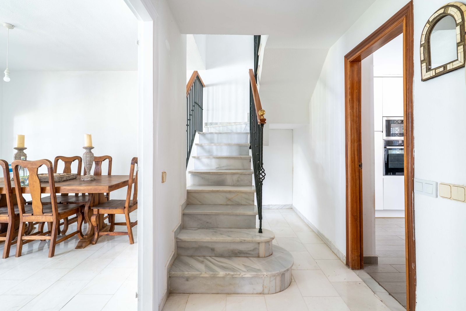 6500d7e5bf5463d9ca0bf589202b15ed - 15