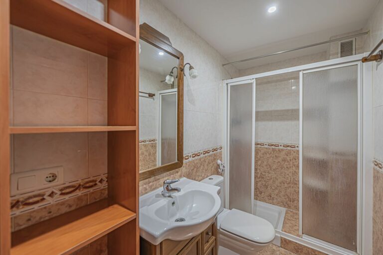 65f370d5c3a36a1f85524a65f7cffbf8 - 11