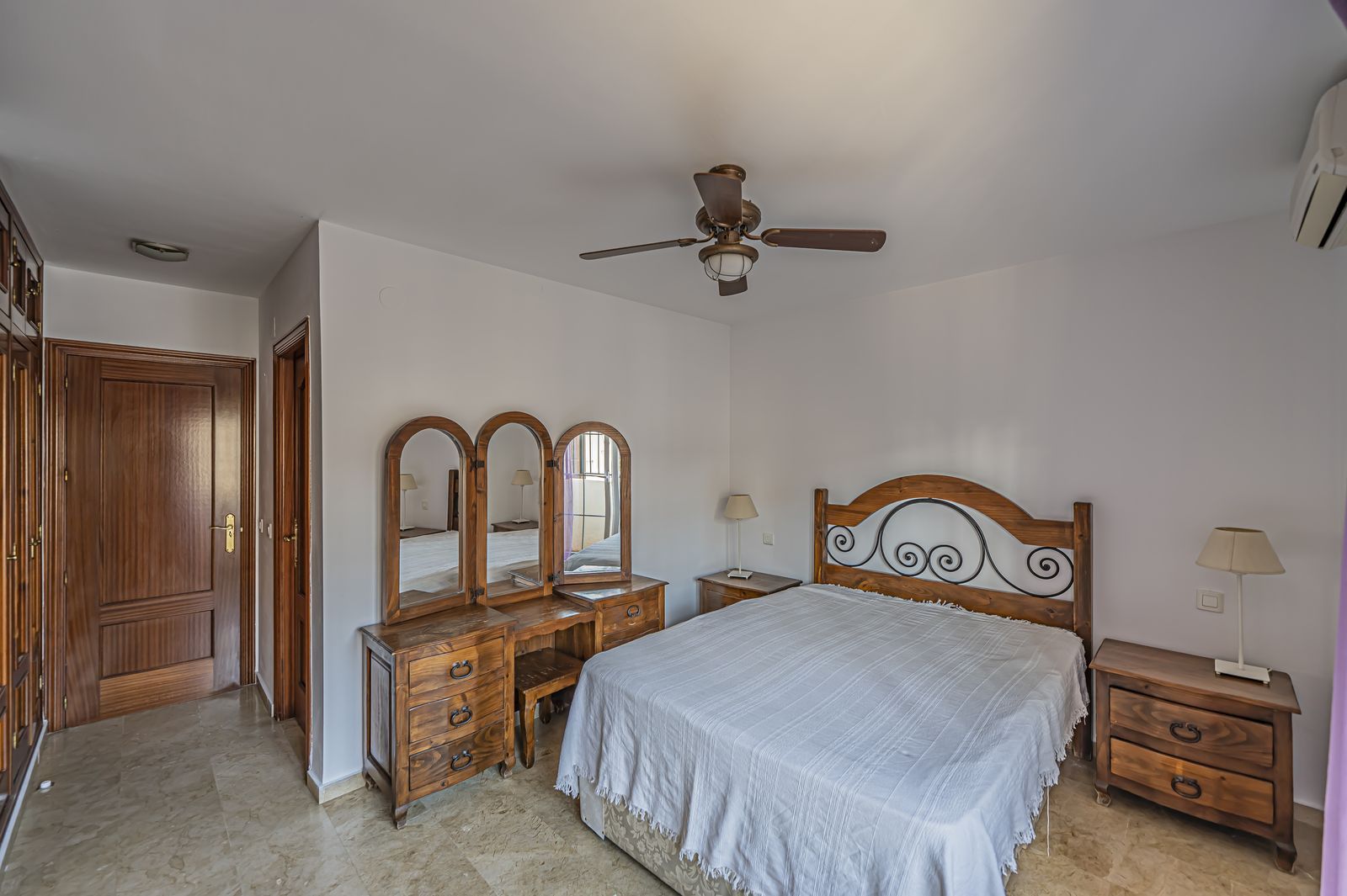 65f370d5c3a36a1f85524a65f7cffbf8 - 5