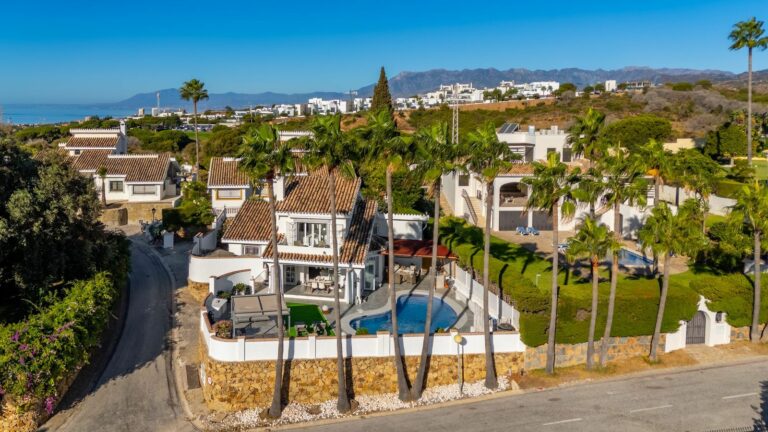 683541e3ddf4418182d6446045533a02 - 1