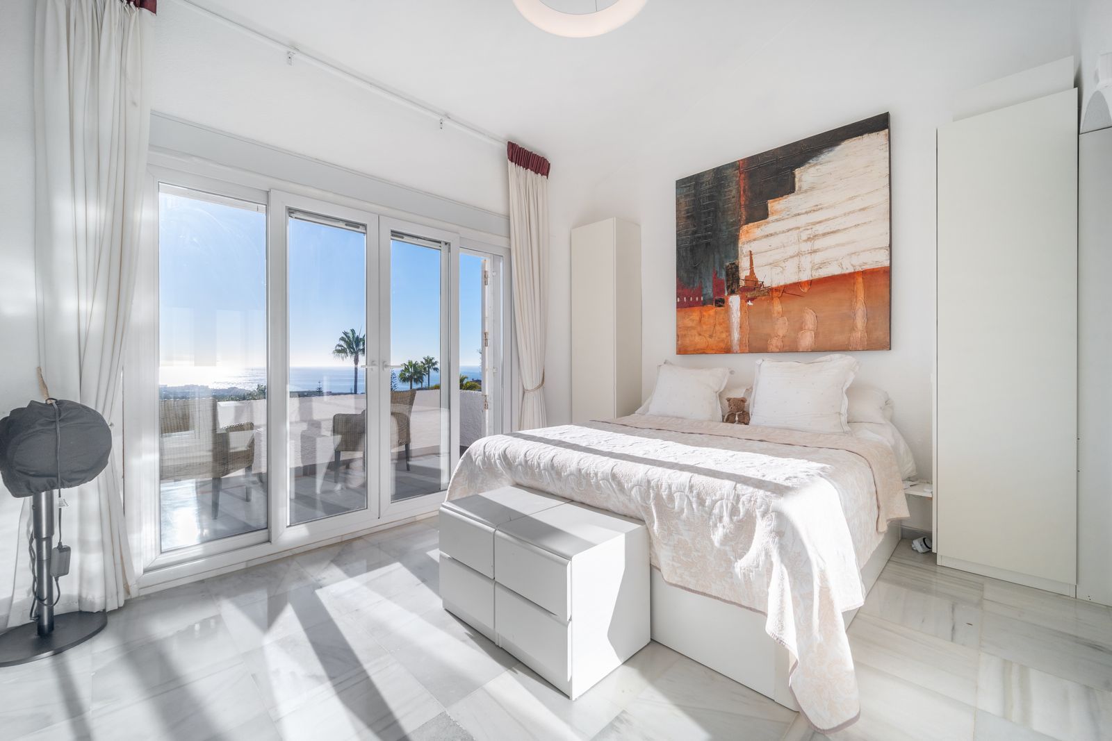 683541e3ddf4418182d6446045533a02 - 13