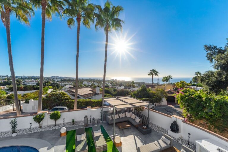 683541e3ddf4418182d6446045533a02 - 16