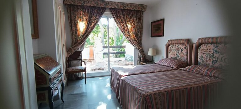 6a261722ce517e93366b0d5372d2a605 - 10