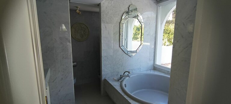 6a261722ce517e93366b0d5372d2a605 - 15