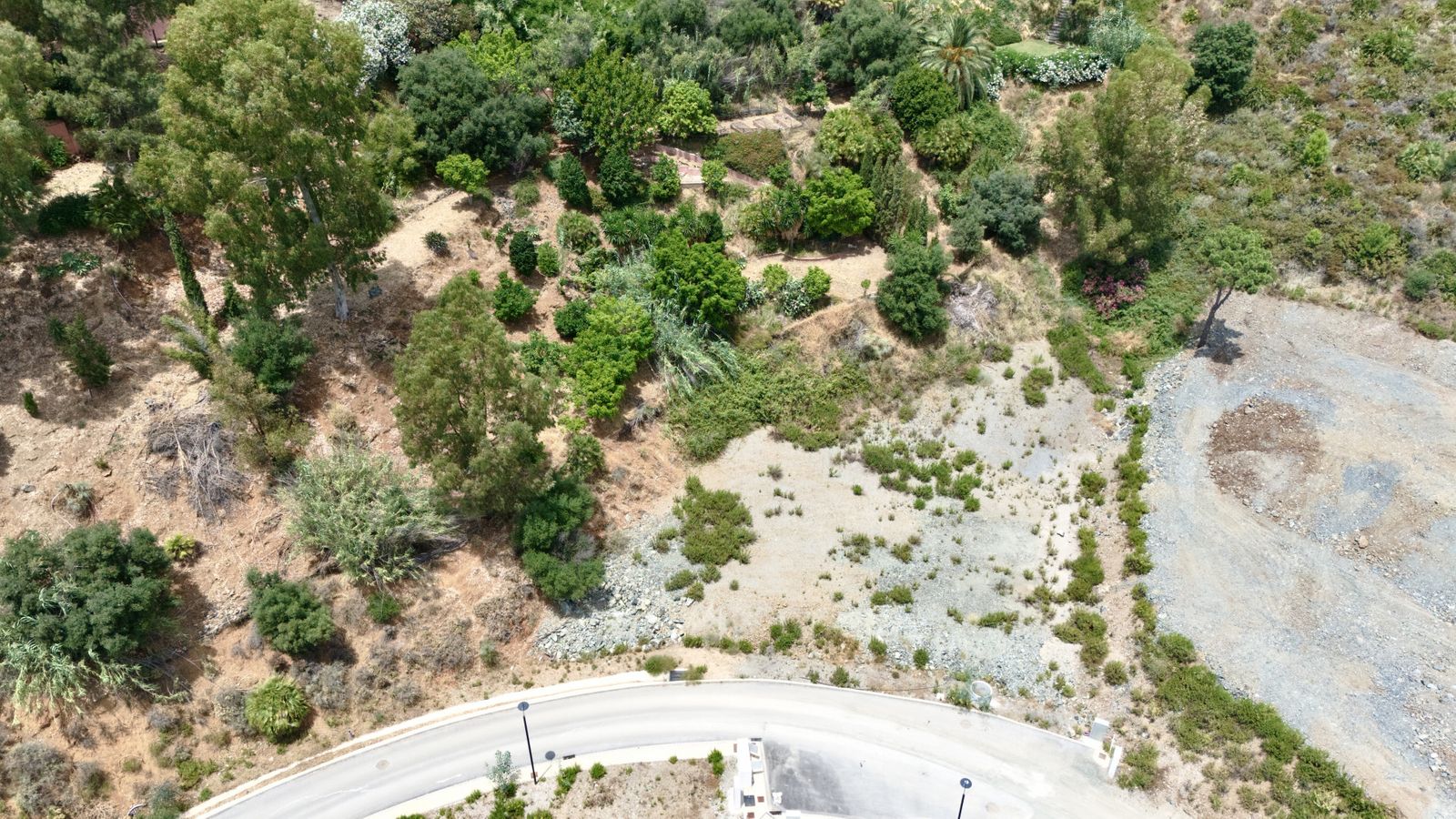 6d468eded8e27b8e4ba8d02121b2ec1b - 12