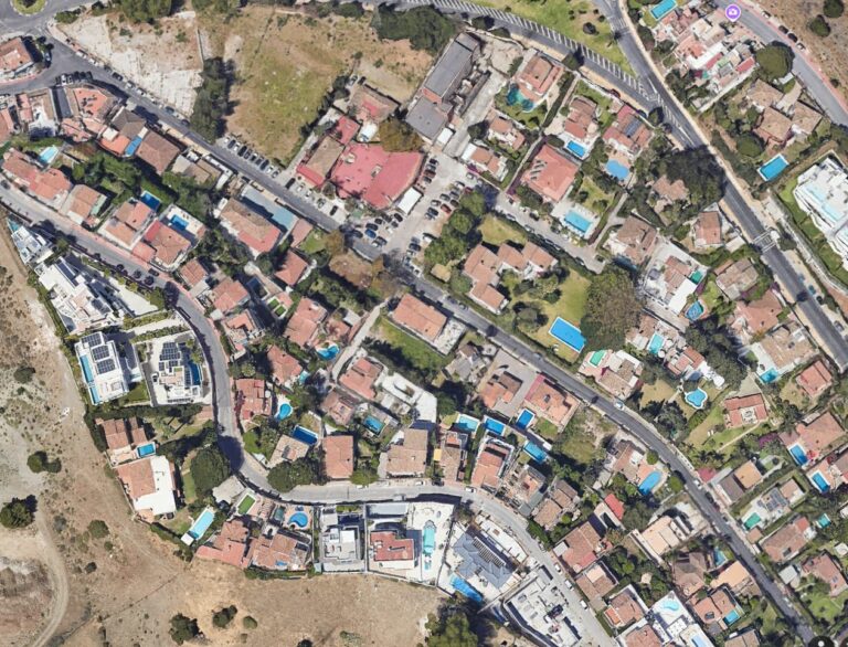 6d6cb37ec57cc265c1623c8d0bf896ad - 13