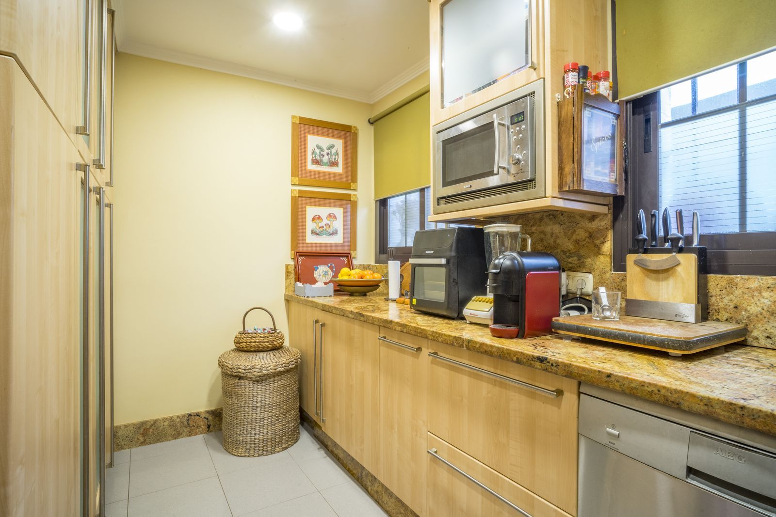 6f5d65cb7539737e50ba95b8c9a757c5 - 11