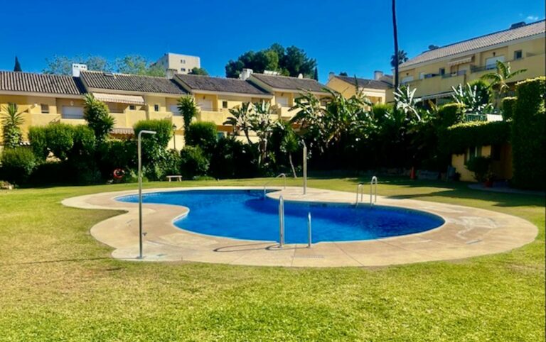 6fbd88cb007c55e8ba53c737de61f6bb - 4