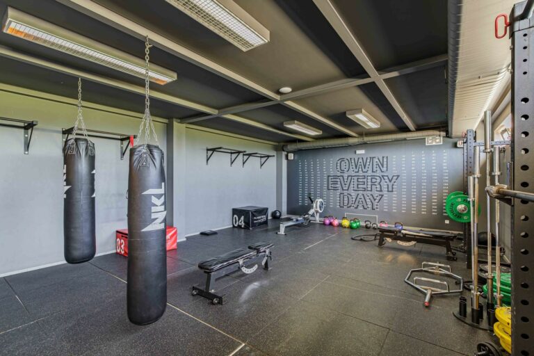 7038686f20697c805ba676310897e2a9 - 11