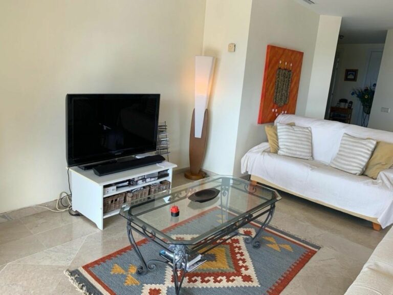 7046a5eea0d3576b7e6d4d58c3b40e3b - 12