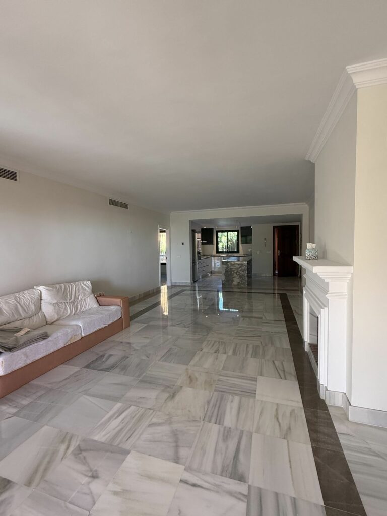 70cc09880c8ecb8cfbb286b8158d3eaf - 2