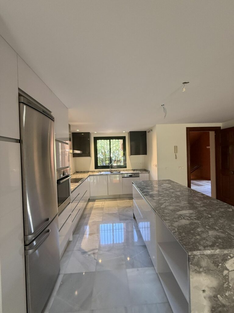 70cc09880c8ecb8cfbb286b8158d3eaf - 6