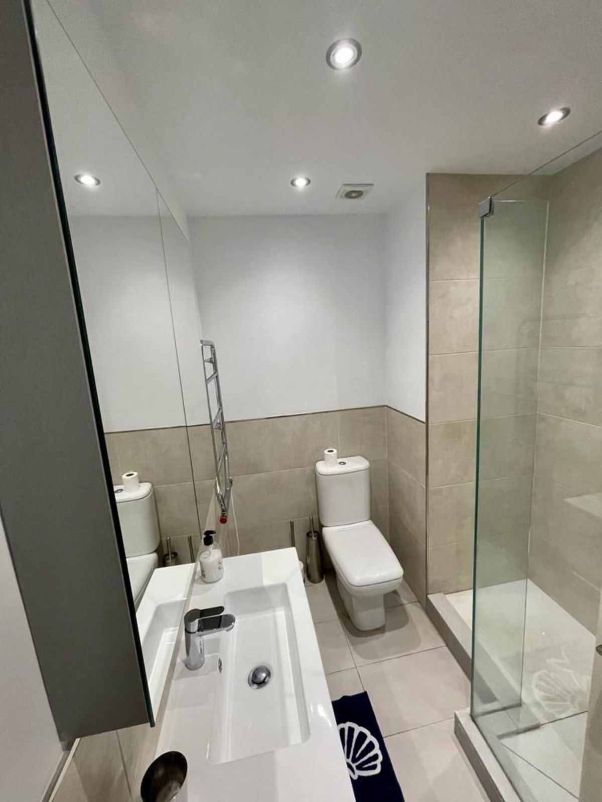 738b95eda316c9acd34b8e97bc52c6ba - 12