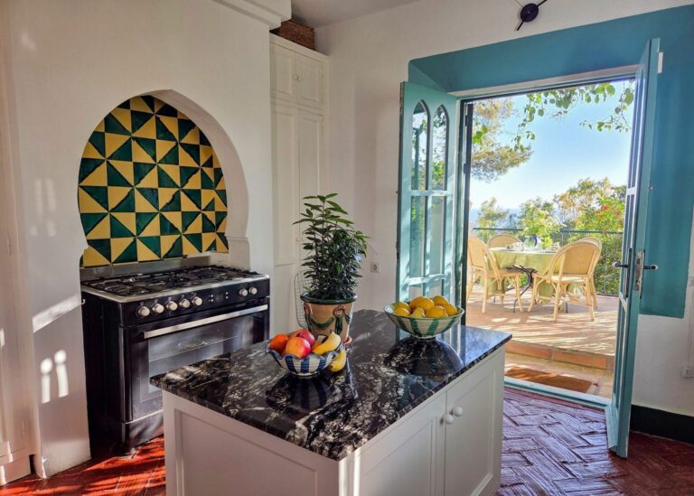 73df82969aa58f9e2022f2b958b08619 - 13