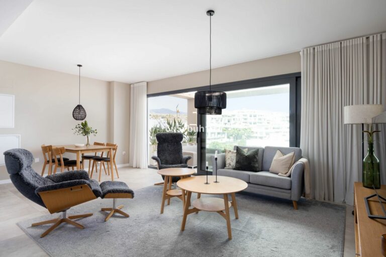 7685f719852bf57fbd0757bb789da733 - 4