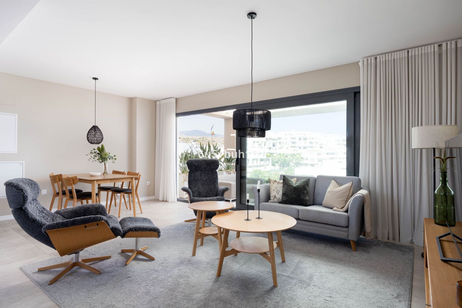 7685f719852bf57fbd0757bb789da733 - 4