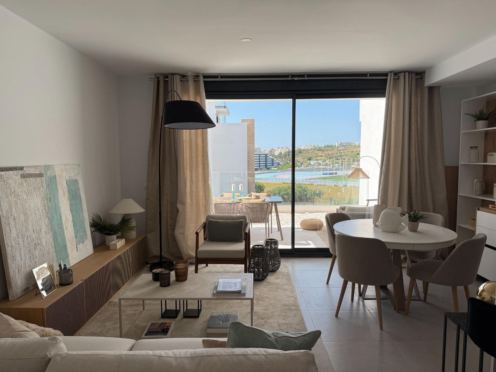 76bc9beb0de0f1e489a47417b36cb93d - 11