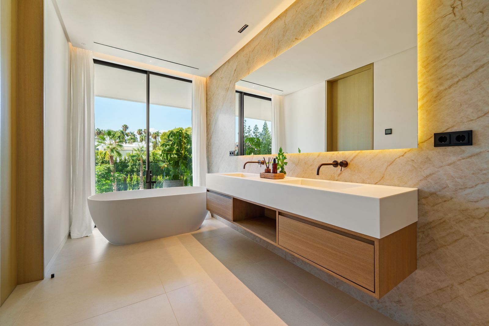 77a1e163e41b2b047e0436b32dbbcf2a - 13